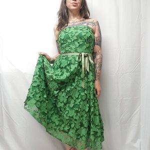 LILY Green Strapless Floral Applique Formal Dress